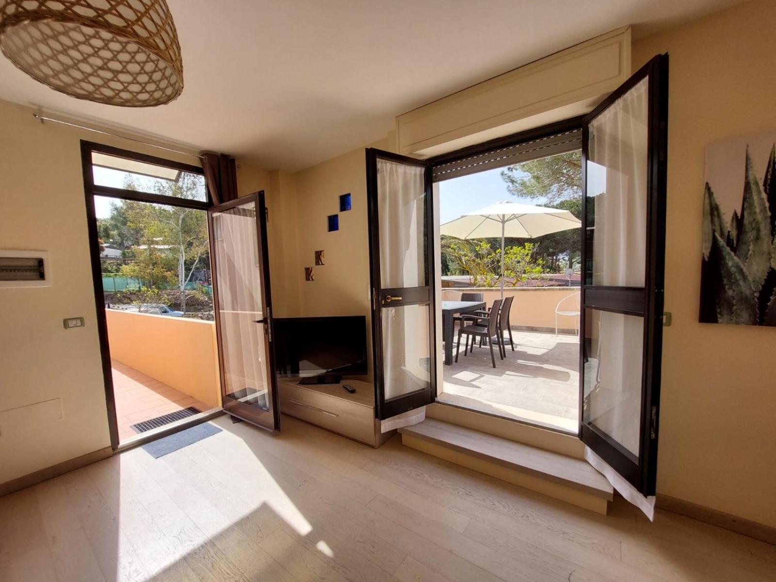 Lido I Palmizi Apartment Capoliveri  Ngoại thất bức ảnh